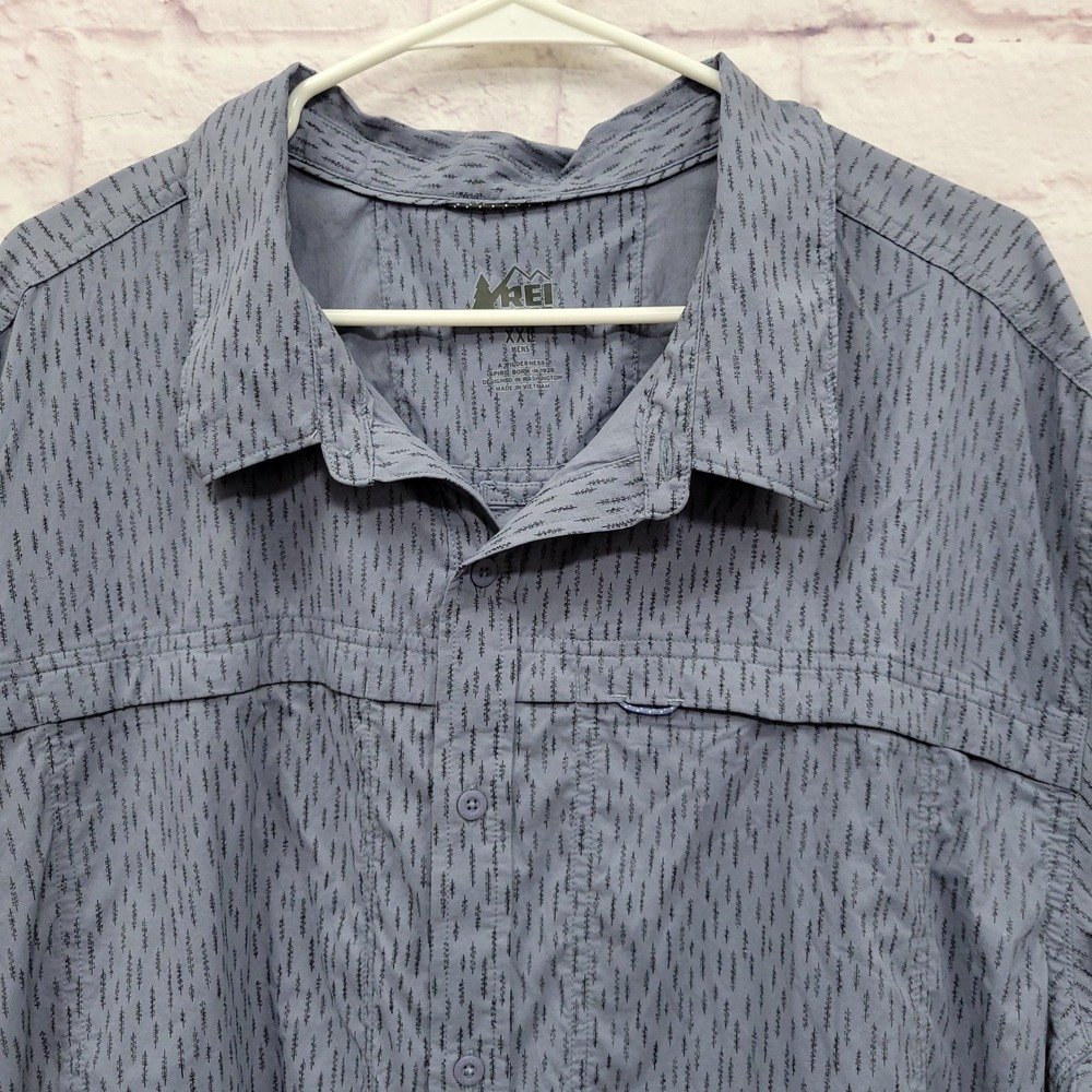 REI Co-Op Blue Short Sleeve Button Shirt Mens XXL Vented Hiking Outdoor Utility - Picture 4 of 8